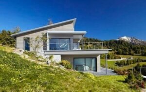 Hiring a Prefabricated House Manufacturer in India